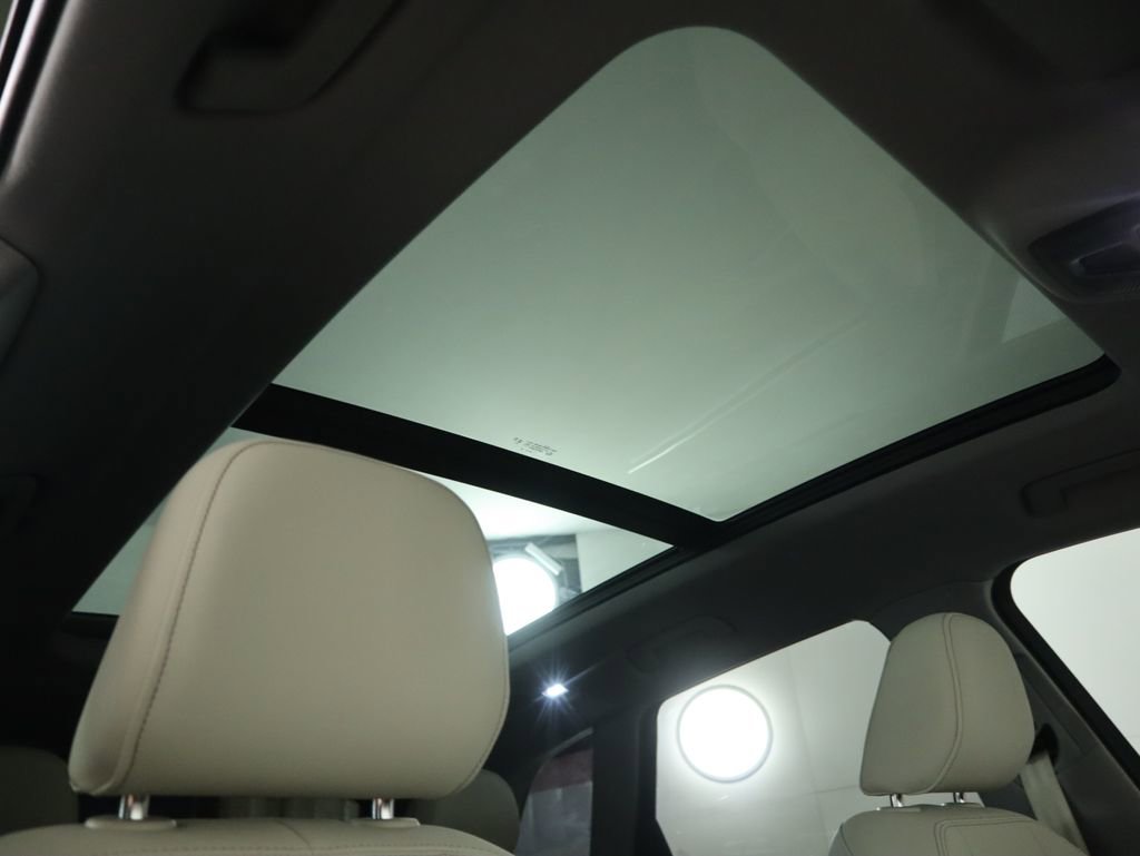 Used 2025 Audi Q5 Premium w/ Premium Plus AWD/4WD image 21