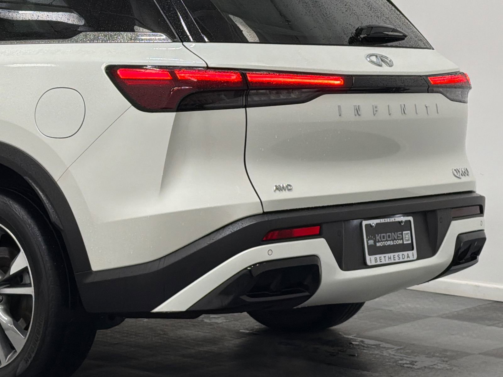 Used 2024 INFINITI QX60 Luxe image 7