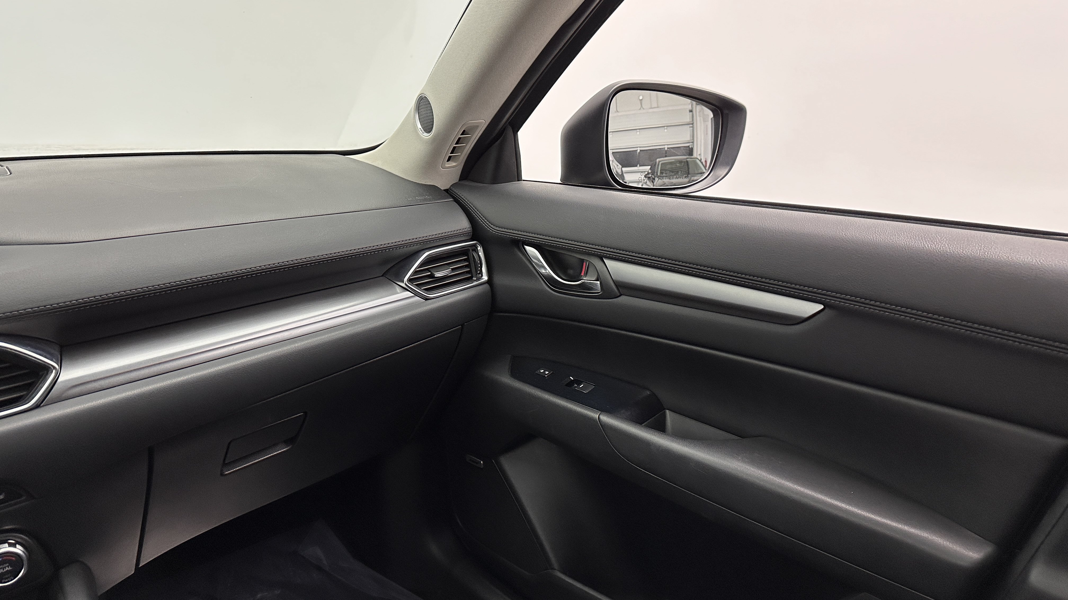 Used 2018 MAZDA CX-5 Touring w/ Preferred Equipment Package image 30