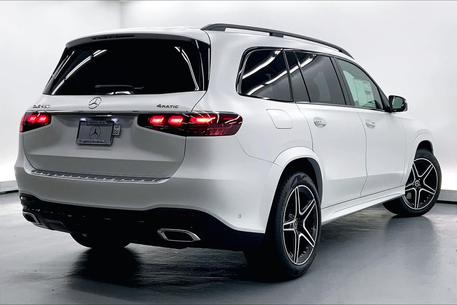 New 2026 Mercedes-Benz GLS 450 4MATIC image 8