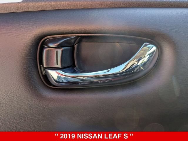 Used 2019 Nissan Leaf S w/ S Charge Package FWD image 11
