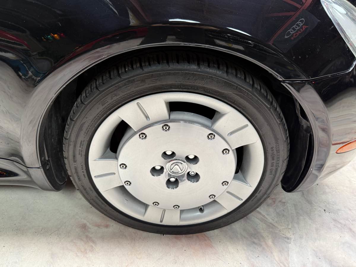 Used 2002 Lexus SC 430 Convertible RWD image 39