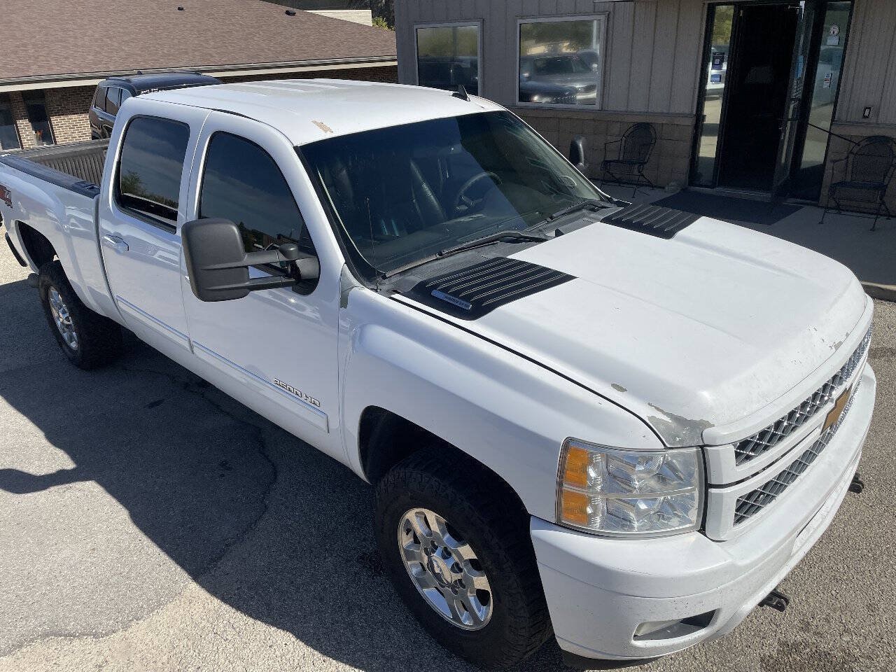 Used 2013 Chevrolet Silverado 2500 LTZ w/ LTZ Plus Package AWD/4WD image 12