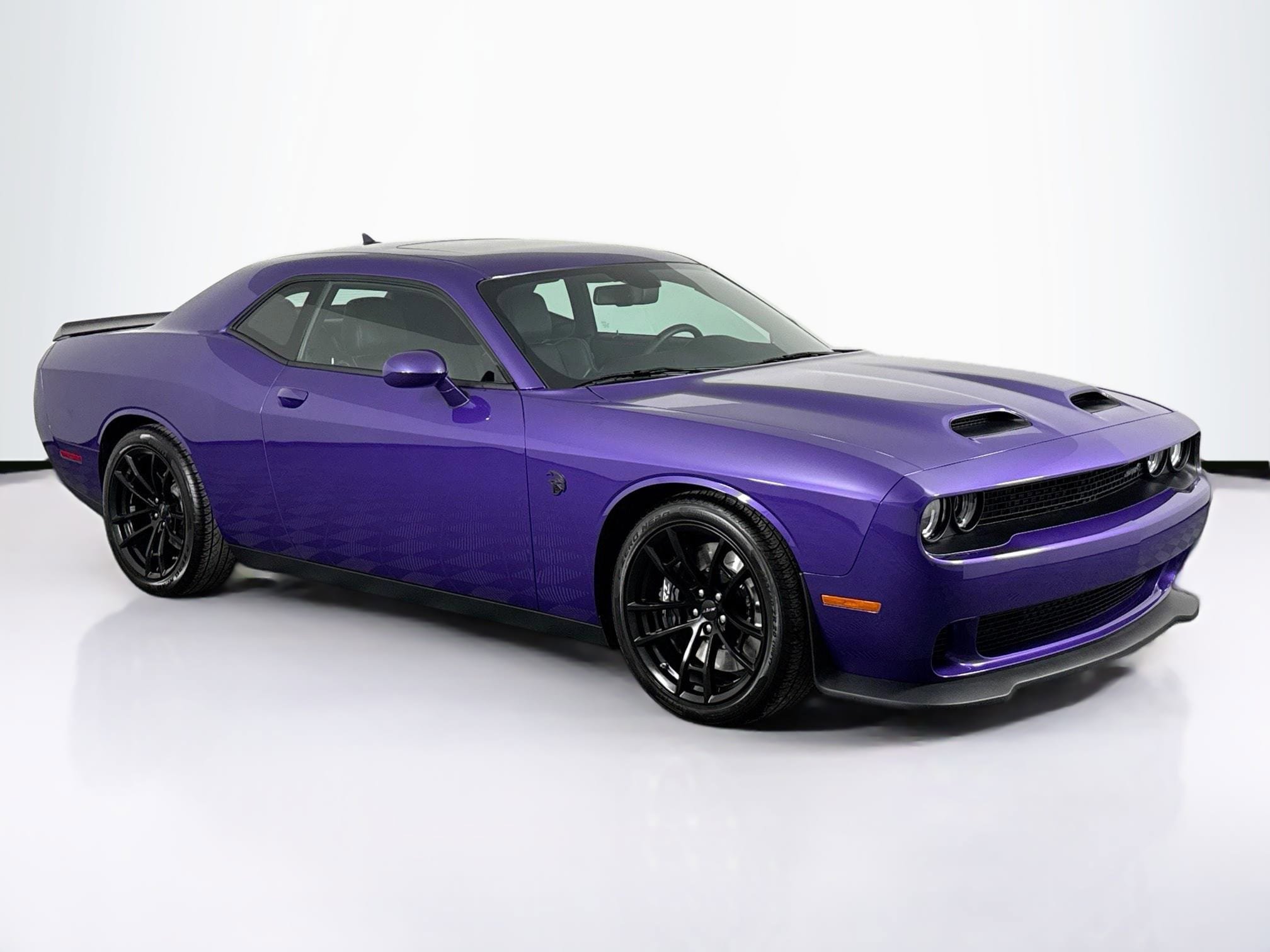 Used 2023 Dodge Challenger SRT Hellcat w/ Driver Convenience Group image 2
