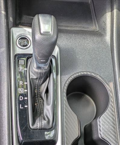 Used 2025 Nissan Altima 2.5 SV FWD image 13