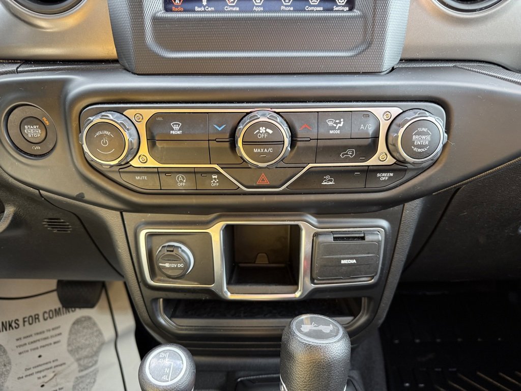 Used 2022 Jeep Wrangler Willys image 22