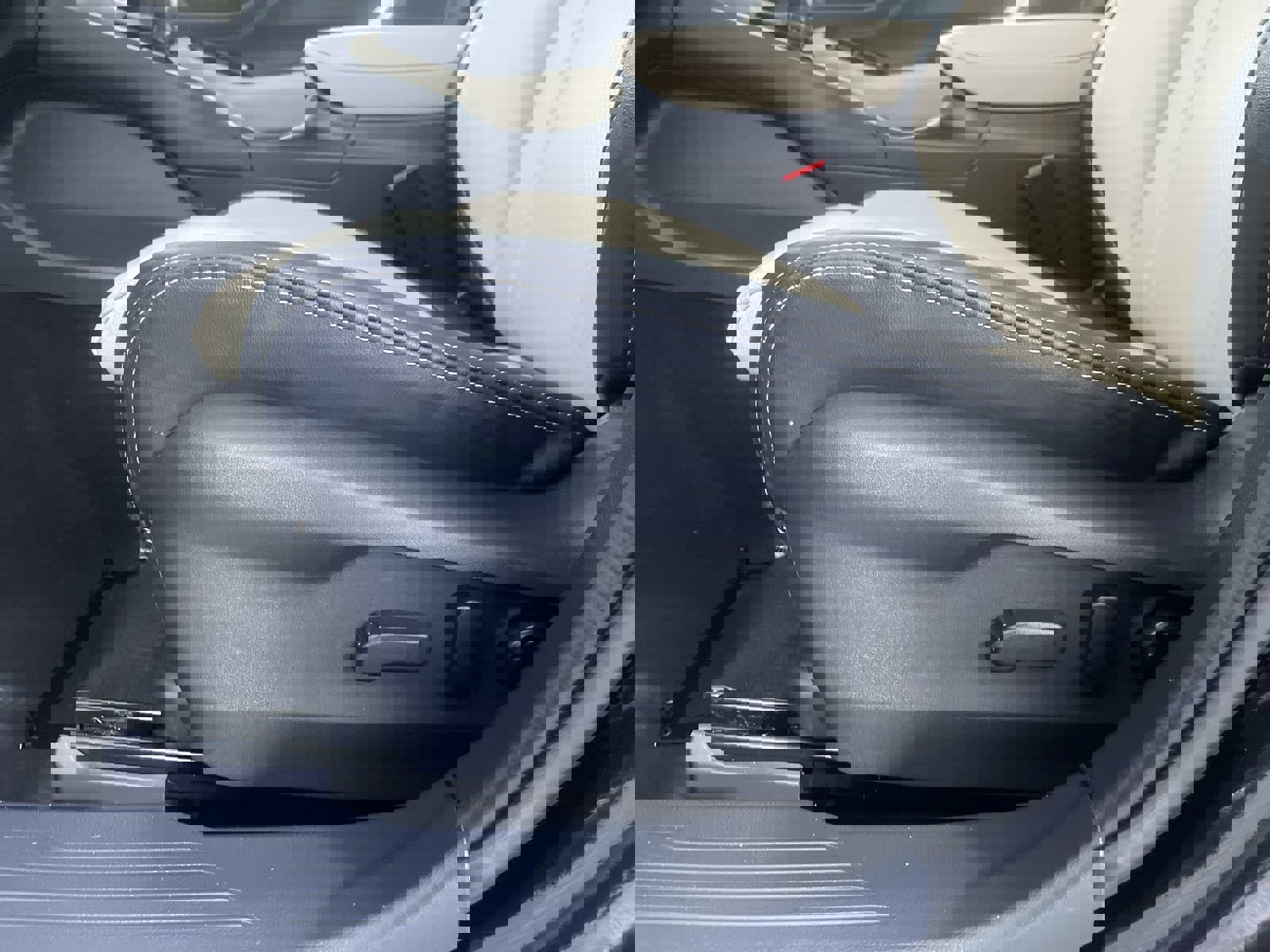 Used 2024 Subaru Outback Limited XT image 13