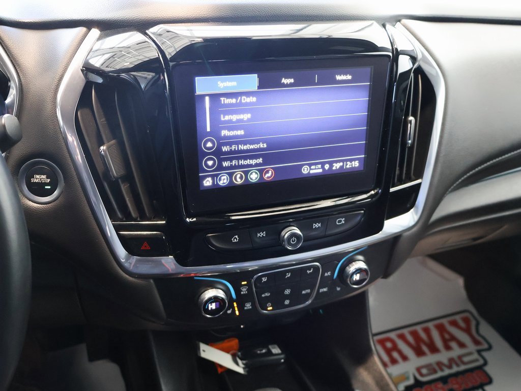 Certified 2023 Chevrolet Traverse LT w/ Midnight/Sport Edition image 21