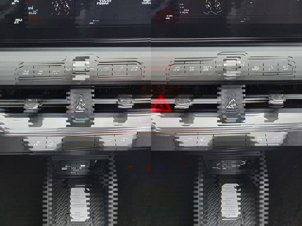 New 2026 Kia K4 EX image 31