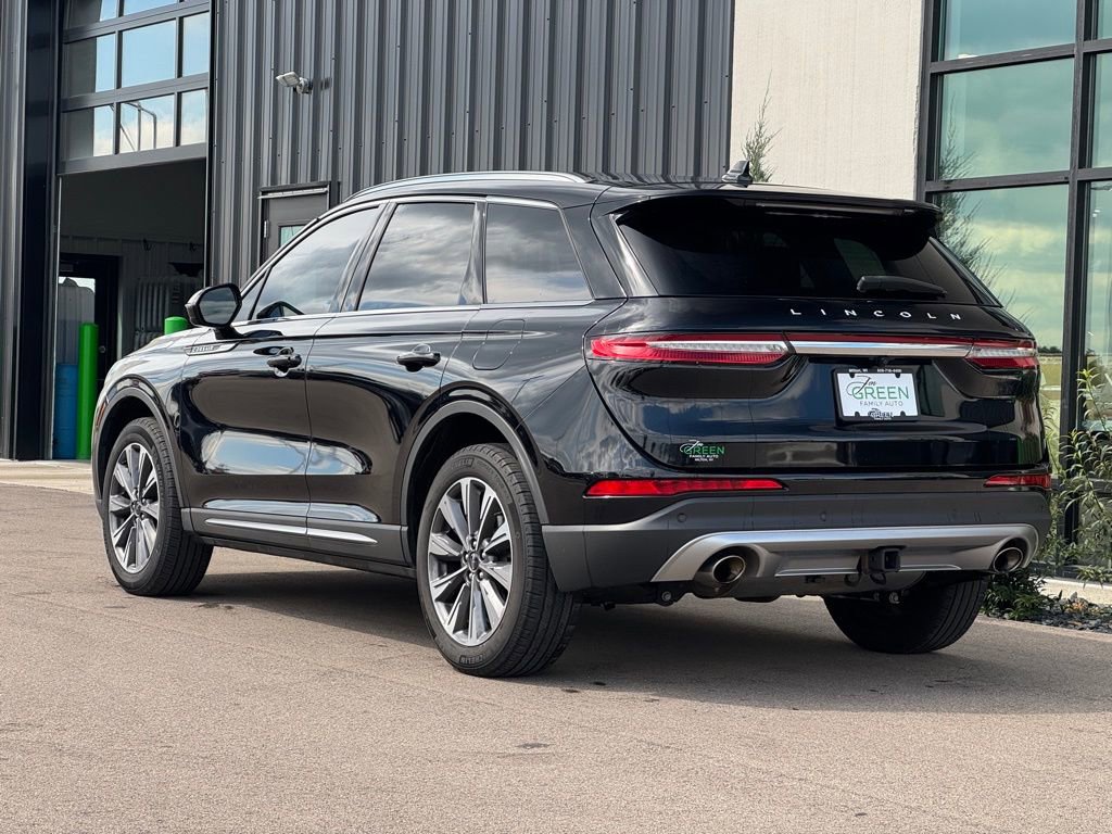 Used 2022 Lincoln Corsair Reserve w/ Elements Package image 3