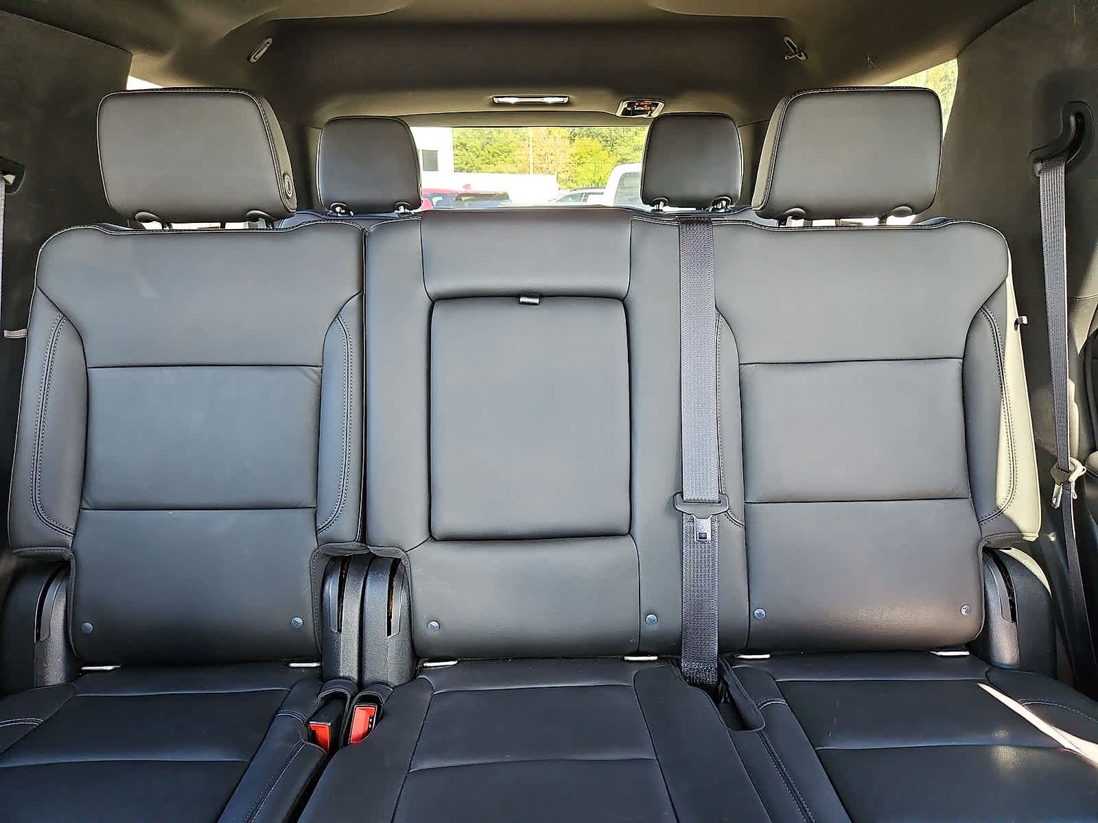 Used 2021 Chevrolet Tahoe LT AWD/4WD image 14