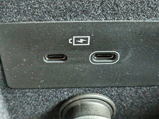 New 2025 Volvo XC90 B6 Plus w/ Protection Package Premier image 25