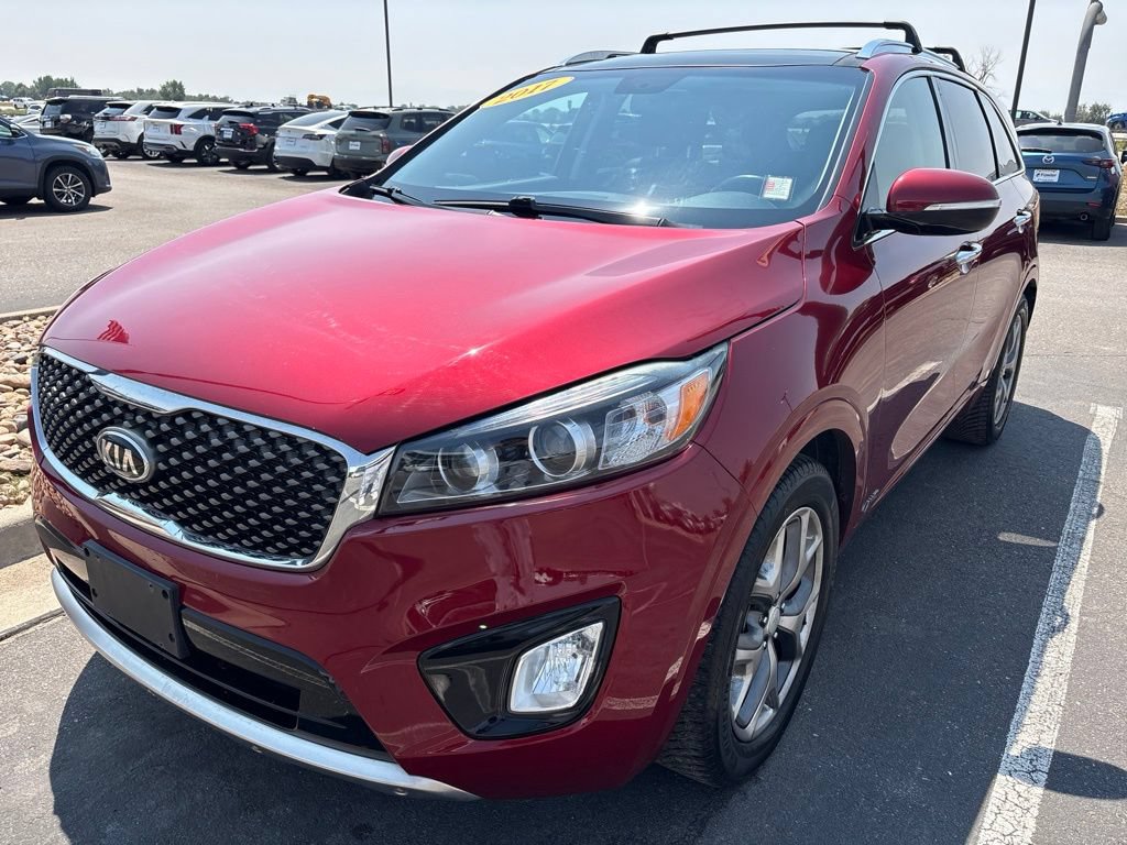 Used 2017 Kia Sorento SX AWD/4WD image 1