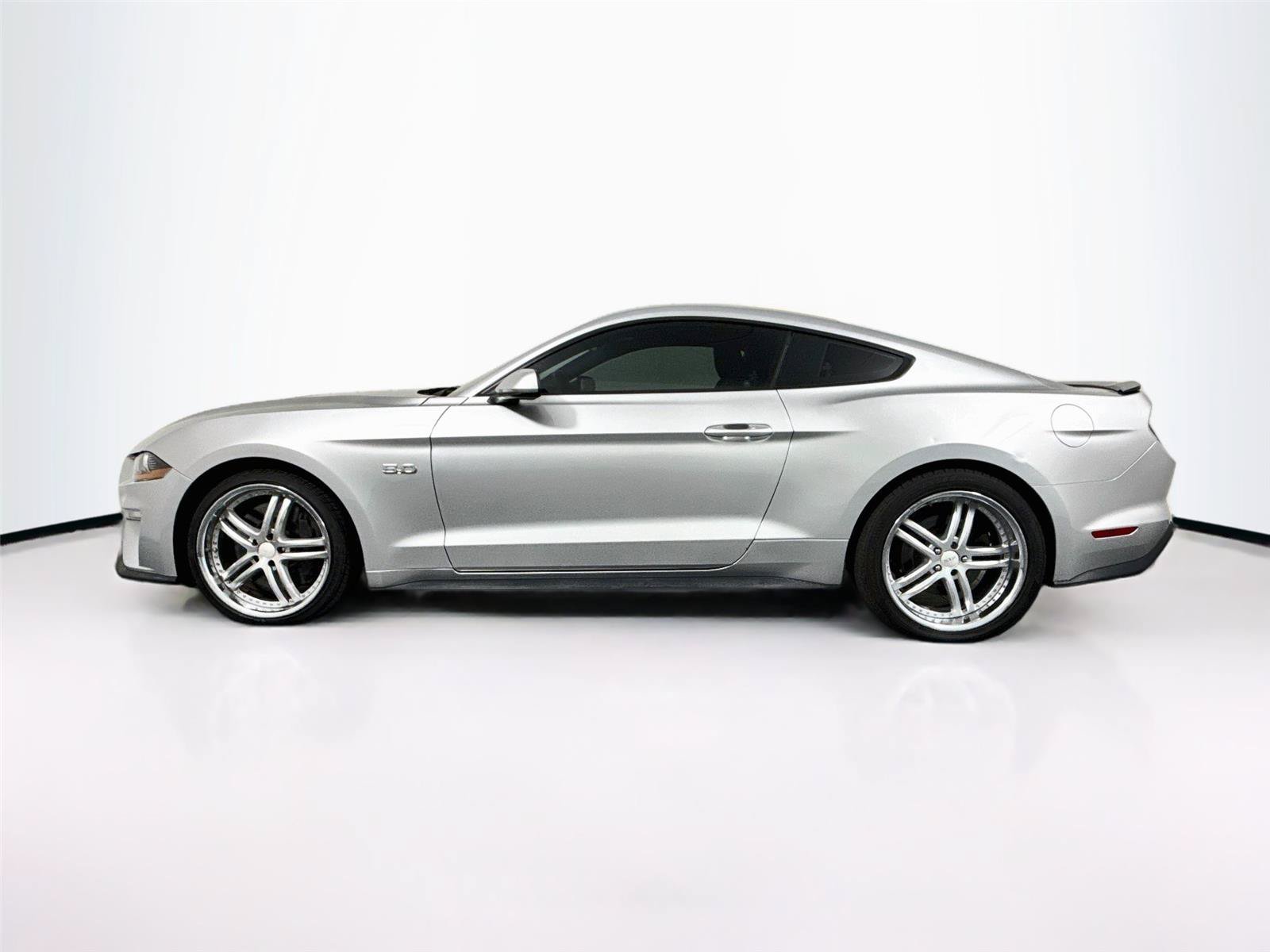 Used 2019 Ford Mustang GT w/ GT Performance Package RWD image 26