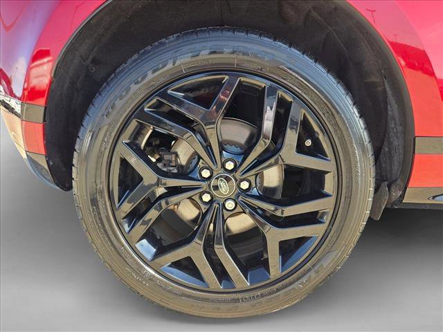 Used 2023 Land Rover Range Rover Evoque R-Dynamic SE image 24