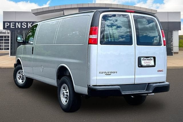 New 2026 GMC Savana 2500 w/ Driver Convenience Package RWD image 3