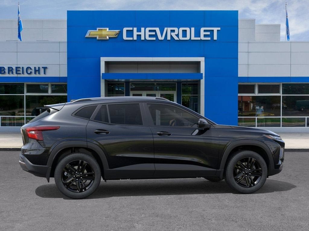 New 2026 Chevrolet Trax ACTIV w/ Sunroof Package FWD image 5