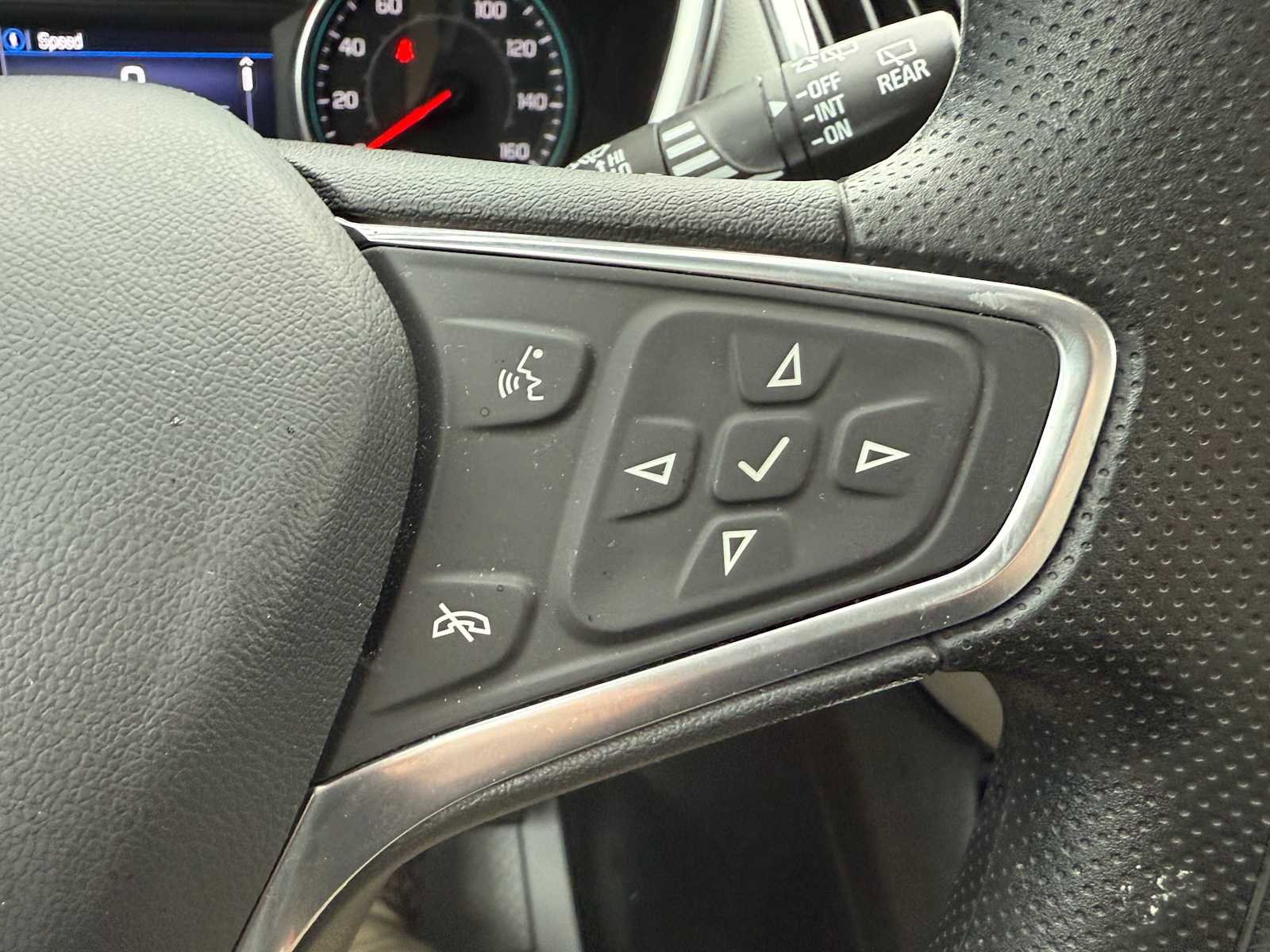 Used 2023 Chevrolet Equinox LS w/ LS Convenience Package image 43