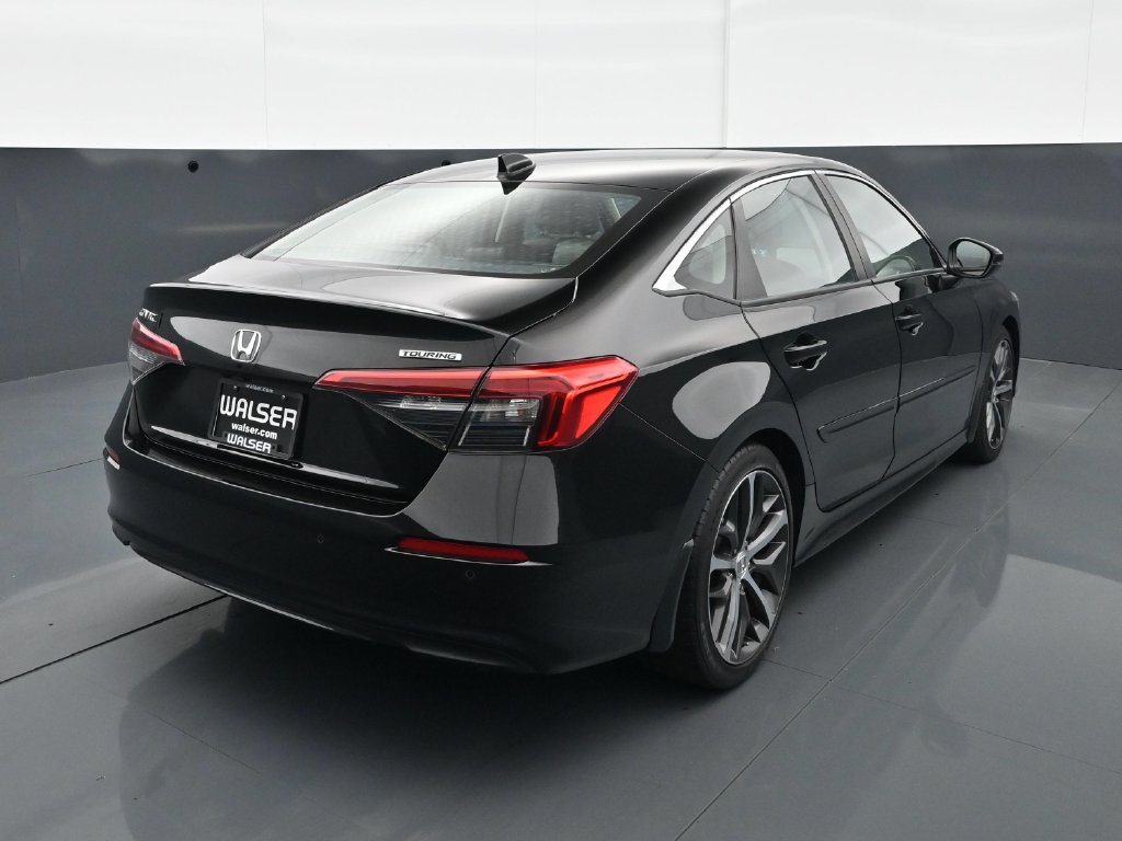 Used 2023 Honda Civic Touring image 6