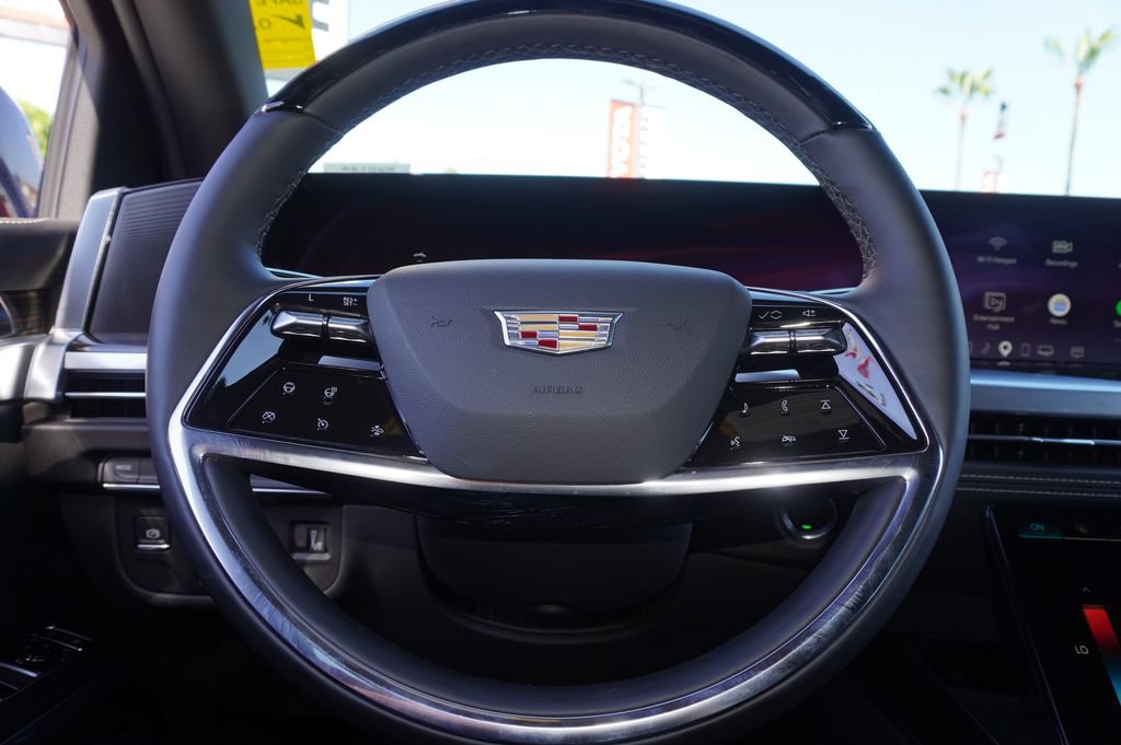 Used 2026 Cadillac Escalade Luxury RWD image 26