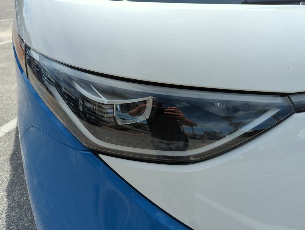 New 2025 Volkswagen ID. Buzz Pro S Plus image 13