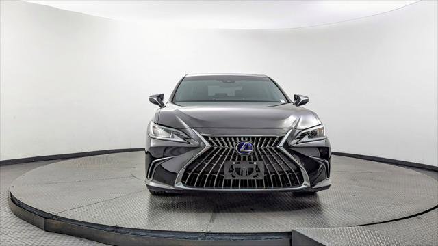 Used 2023 Lexus ES 300h w/ Premium Package FWD image 12