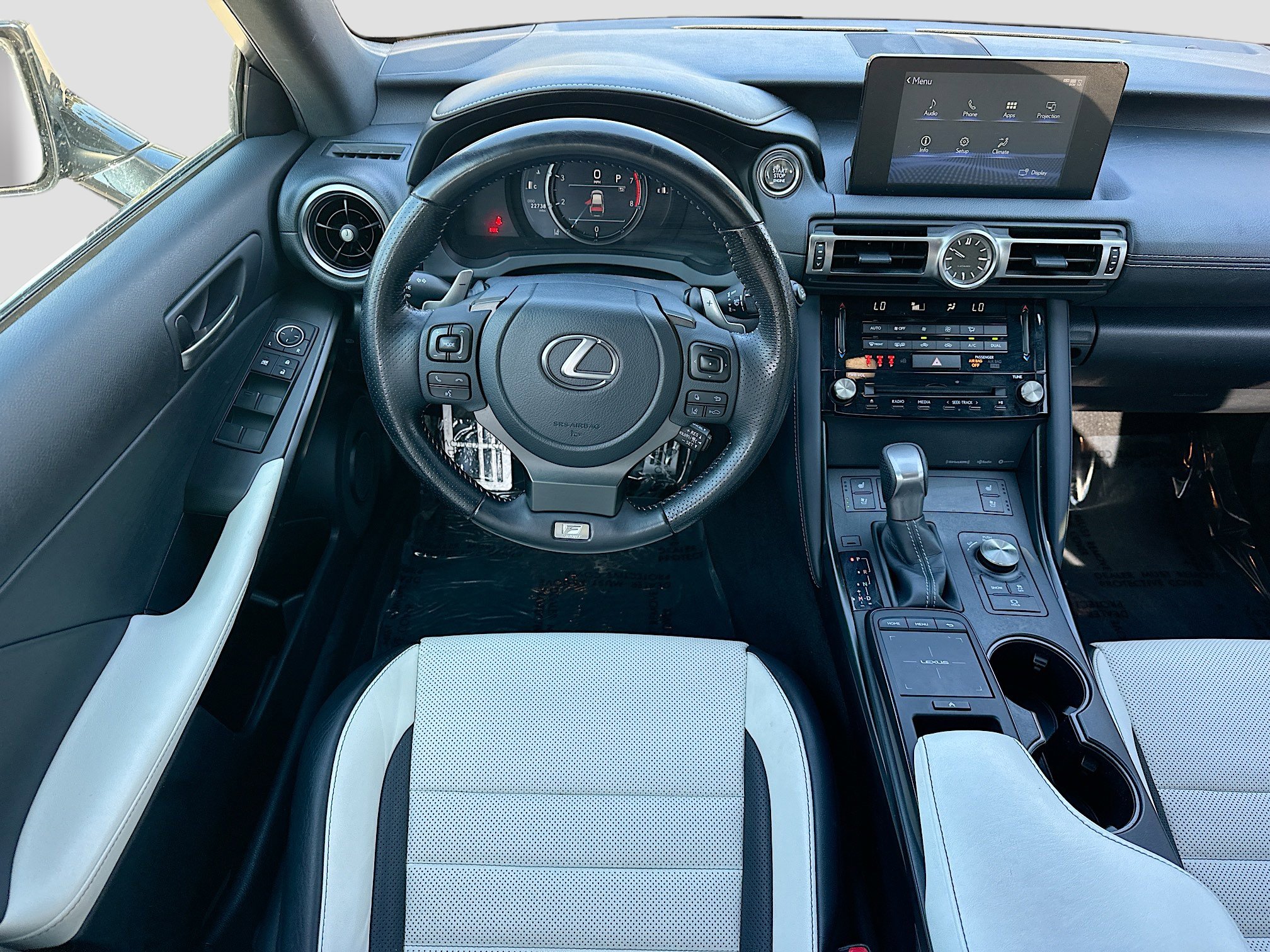 Used 2022 Lexus IS 350 F Sport image 22