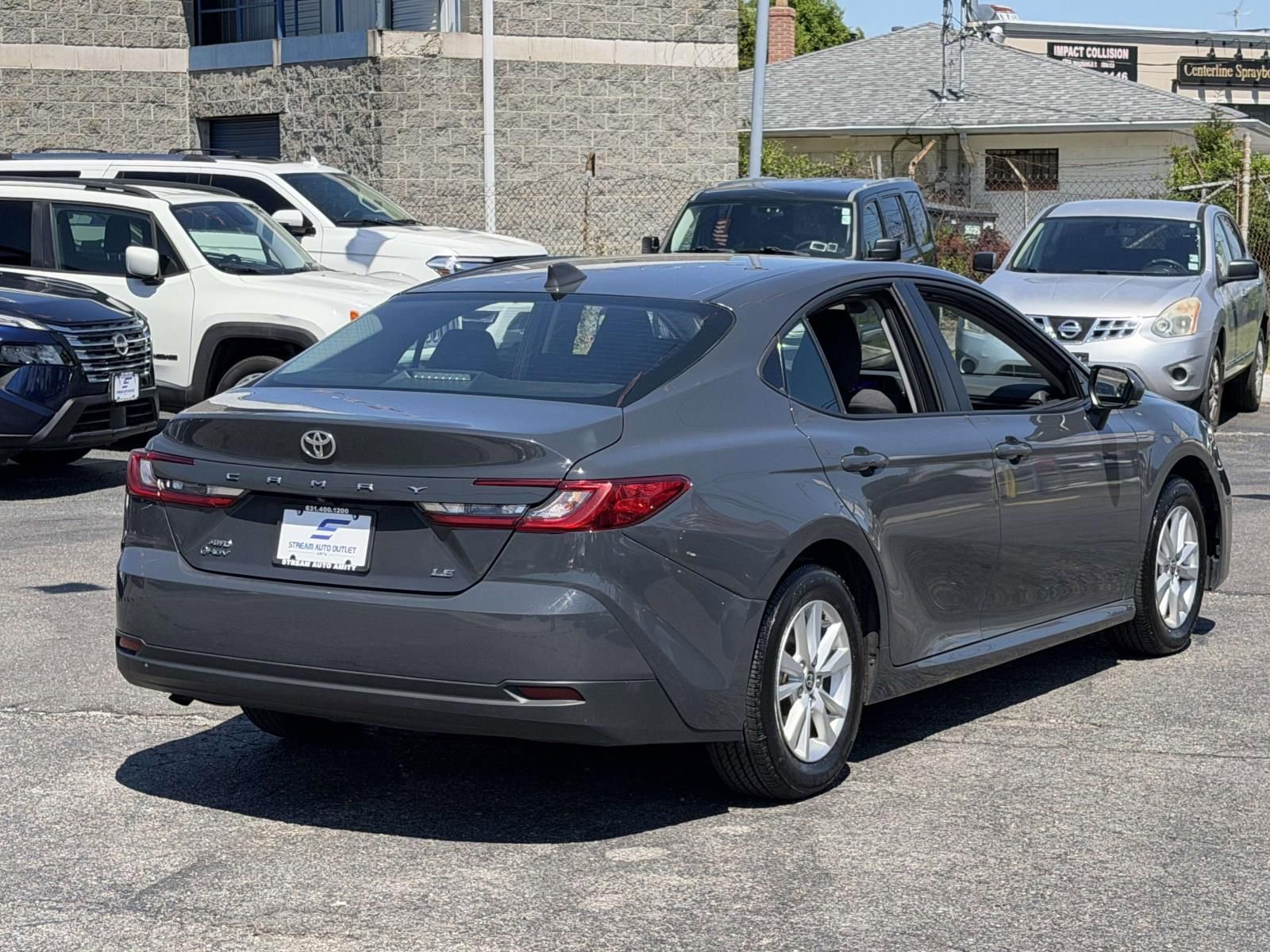Used 2025 Toyota Camry LE w/ Convenience Package AWD/4WD image 8