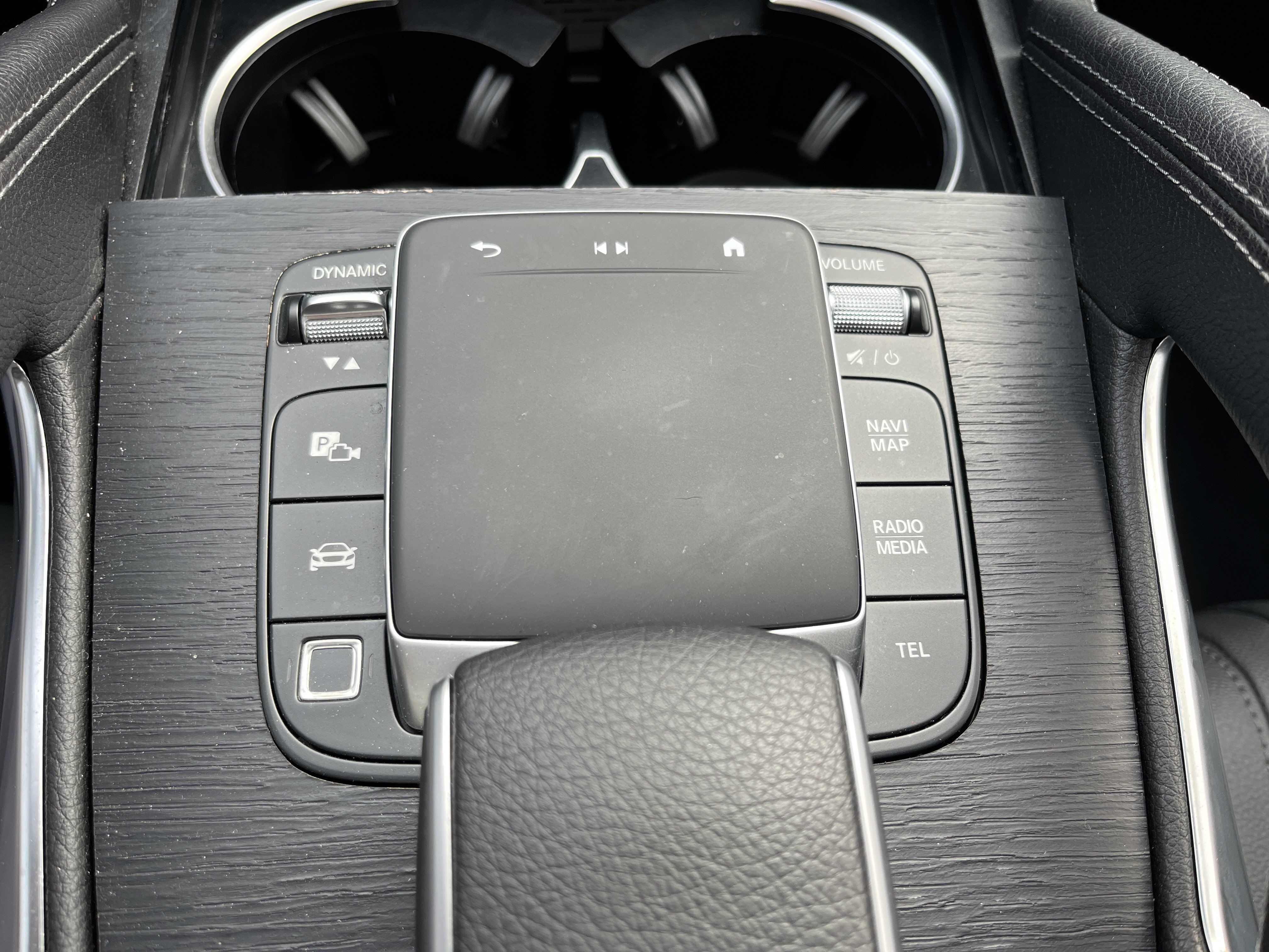 Certified 2025 Mercedes-Benz GLE 450e 4MATIC image 32