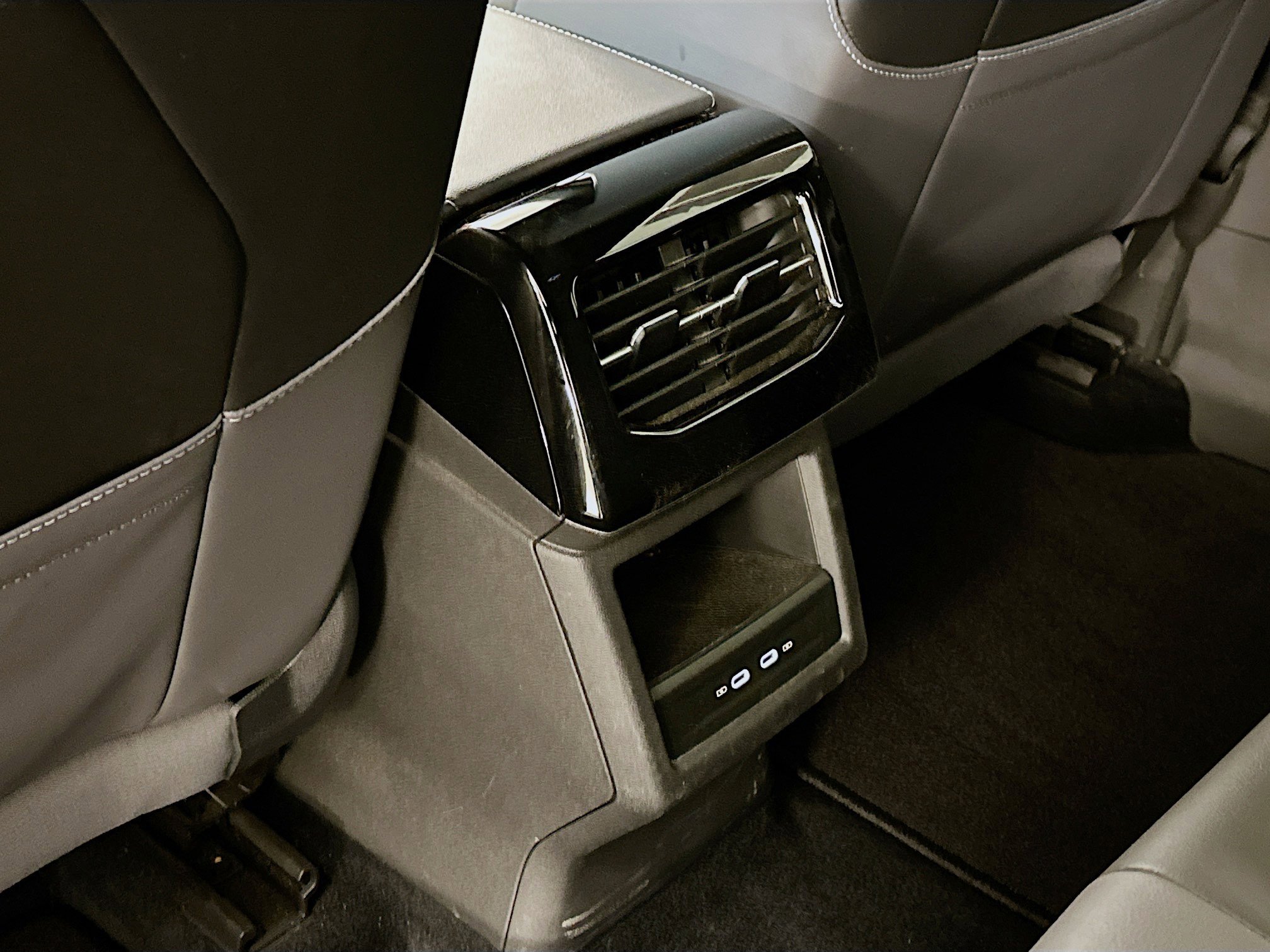 Used 2023 Volkswagen ID.4 Pro S image 29