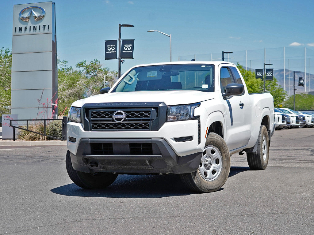 Used 2024 Nissan Frontier S w/ Technology Package AWD/4WD image 1