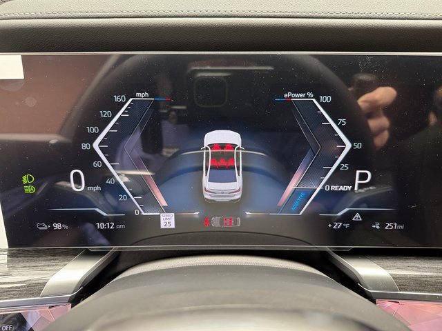New 2026 BMW i7 xDrive60 w/ Executive Package image 16