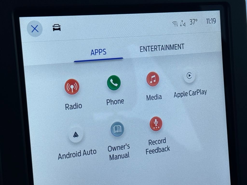 Used 2023 Ford Edge SE image 21