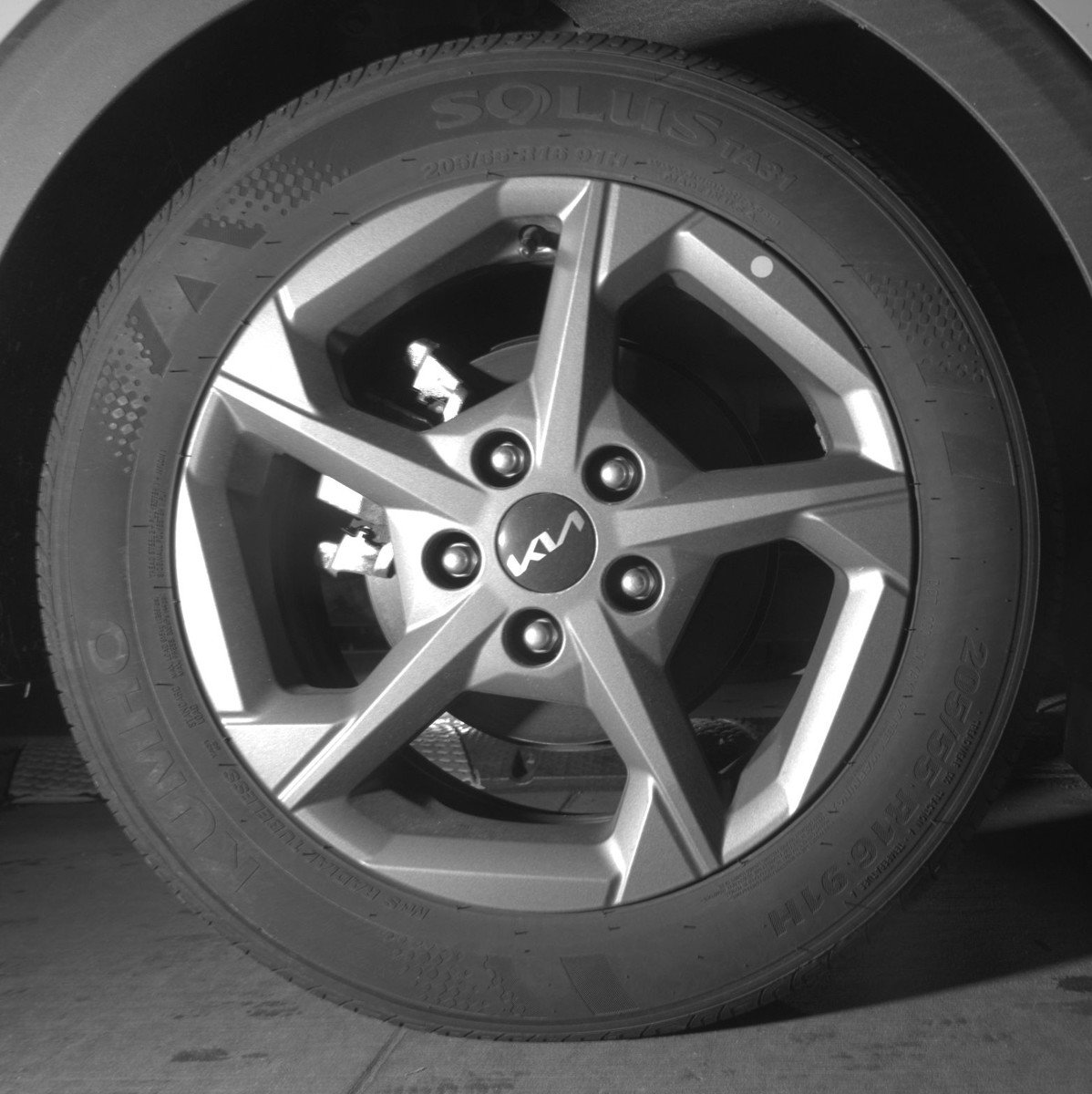 Used 2025 Kia K4 LXS image 15