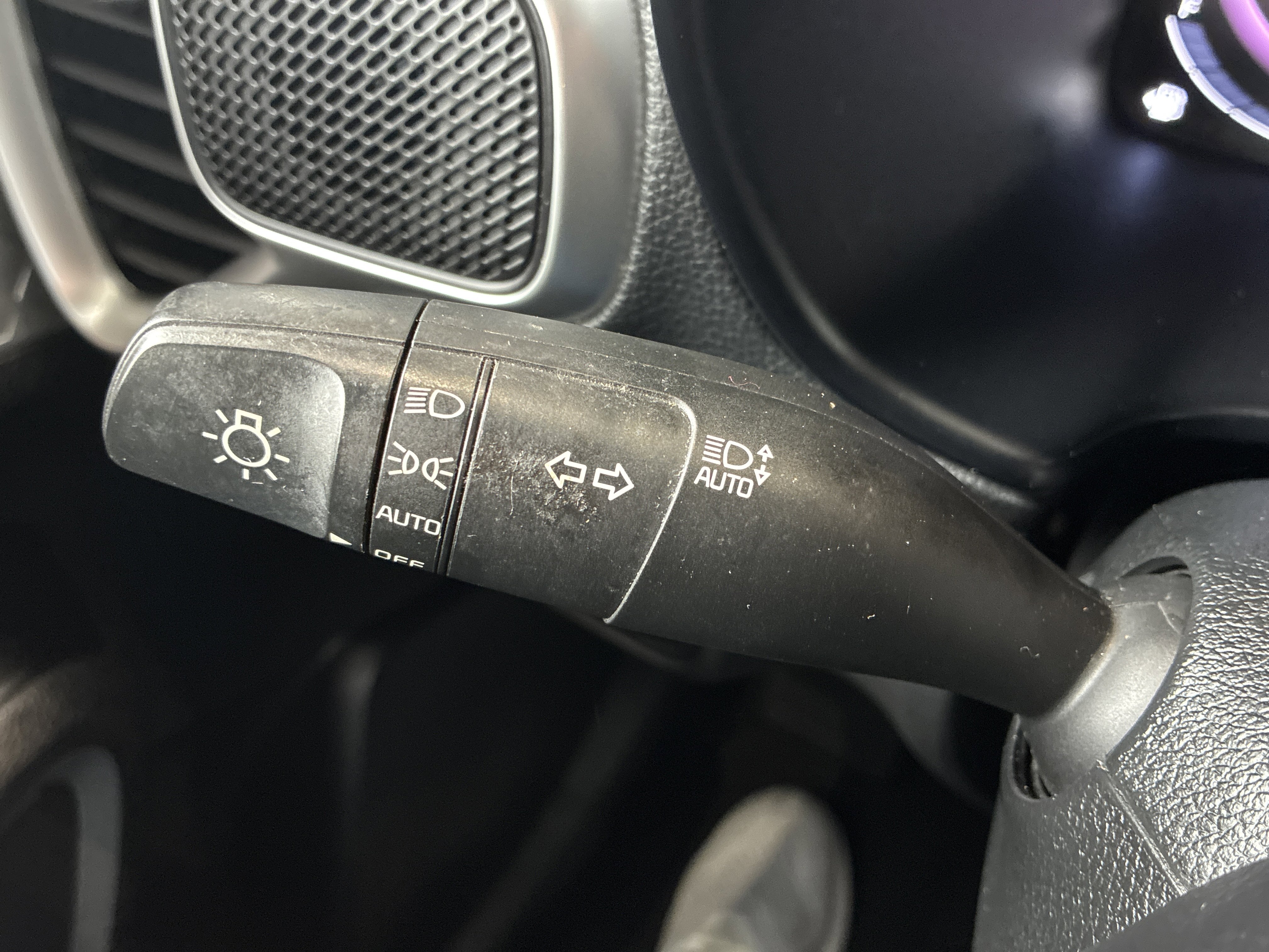 Used 2023 Kia Soul LX w/ LX Technology Package image 25