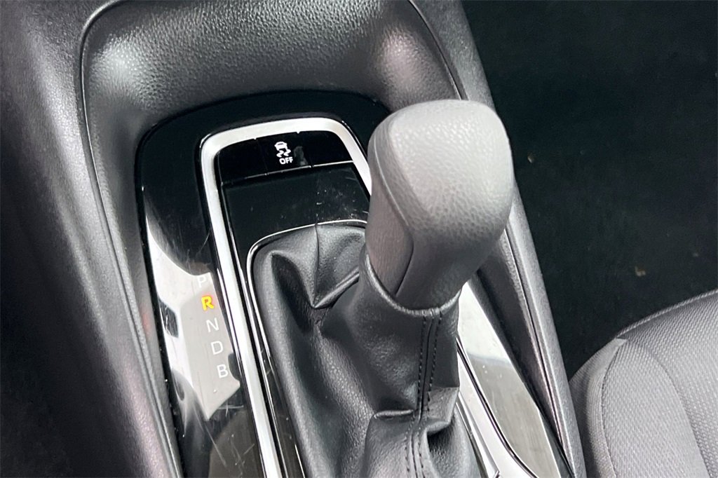 Certified 2025 Toyota Corolla LE image 22