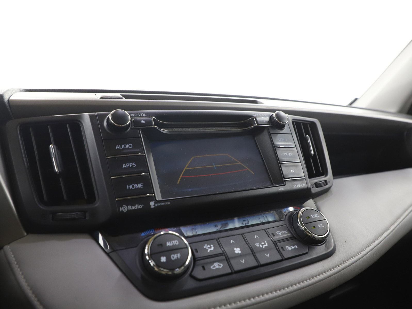 Used 2016 Toyota RAV4 XLE AWD/4WD image 27