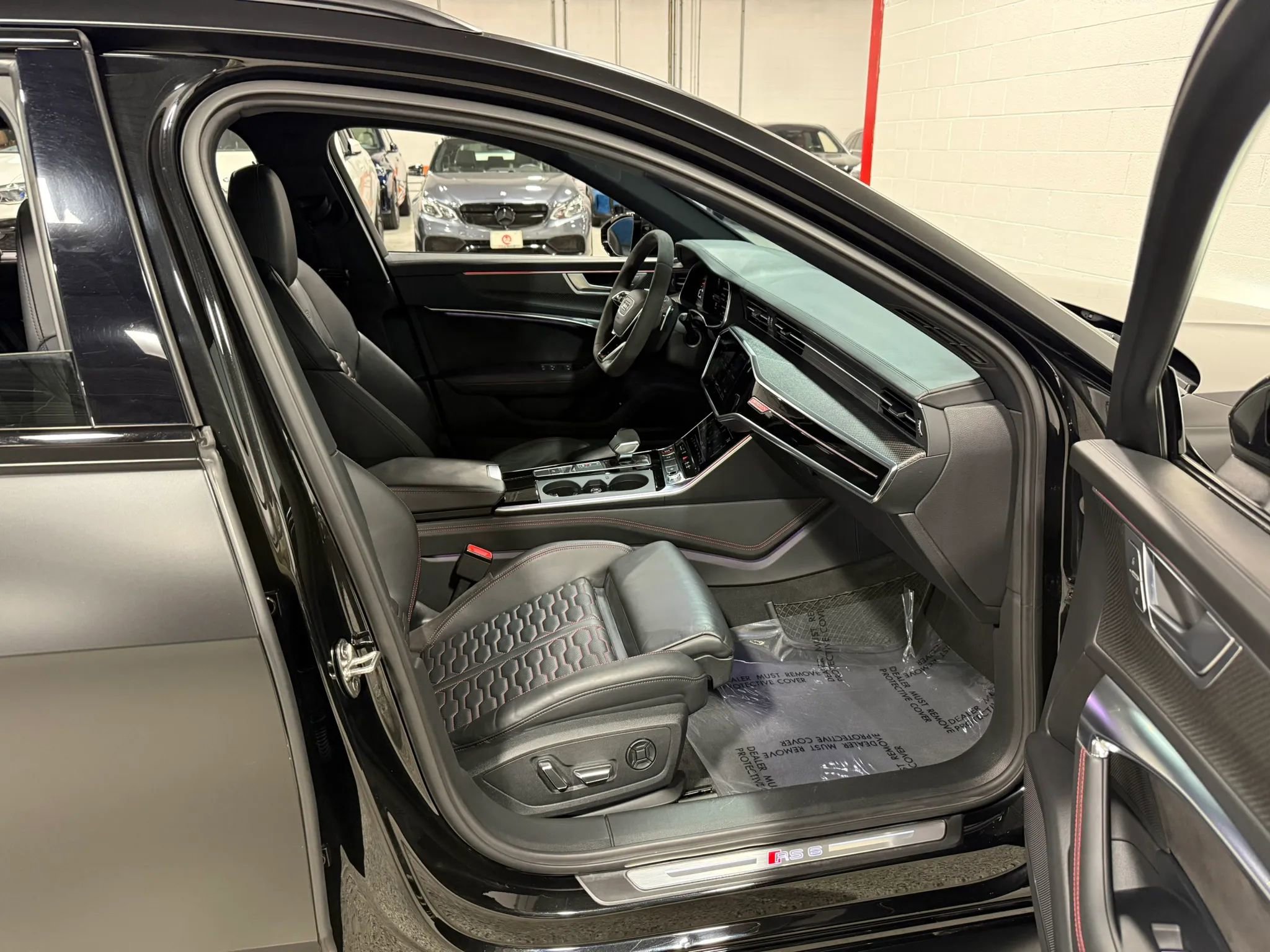 Used 2021 Audi RS 6 w/ Carbon Optic Package image 48