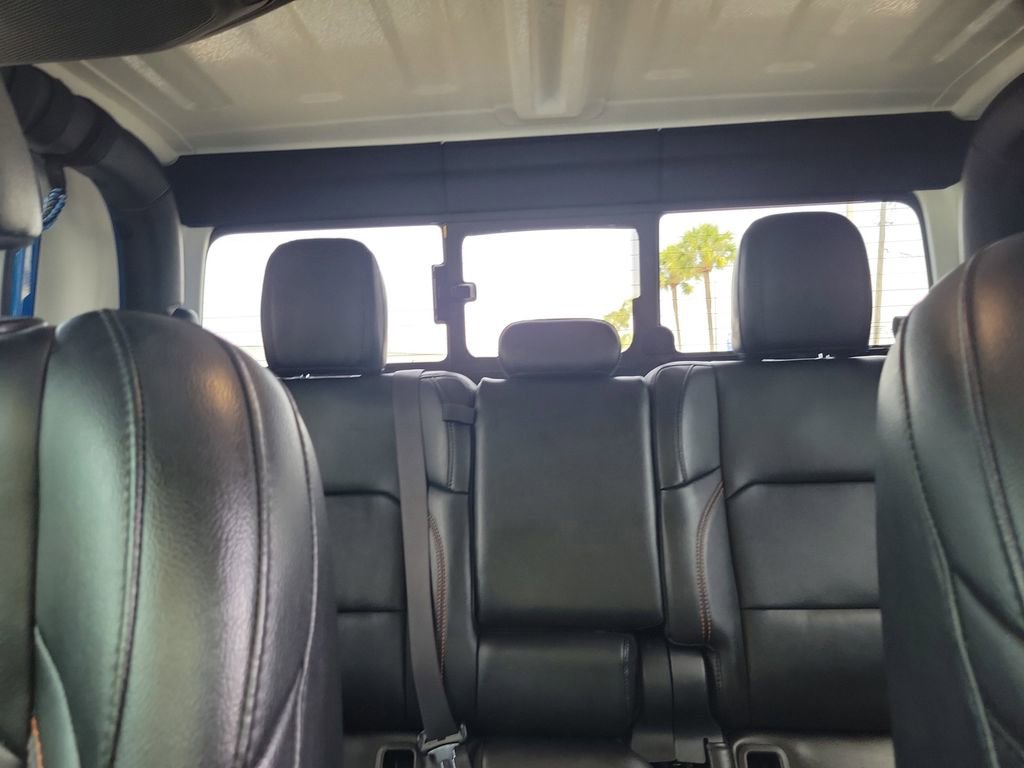 Used 2021 Jeep Gladiator Mojave AWD/4WD image 31