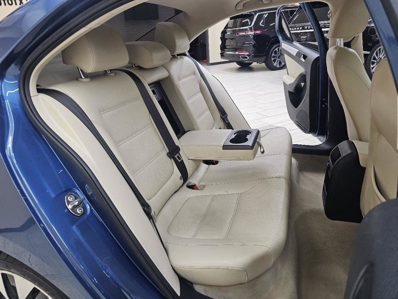 Used 2015 Volkswagen Jetta SEL Premium FWD image 21