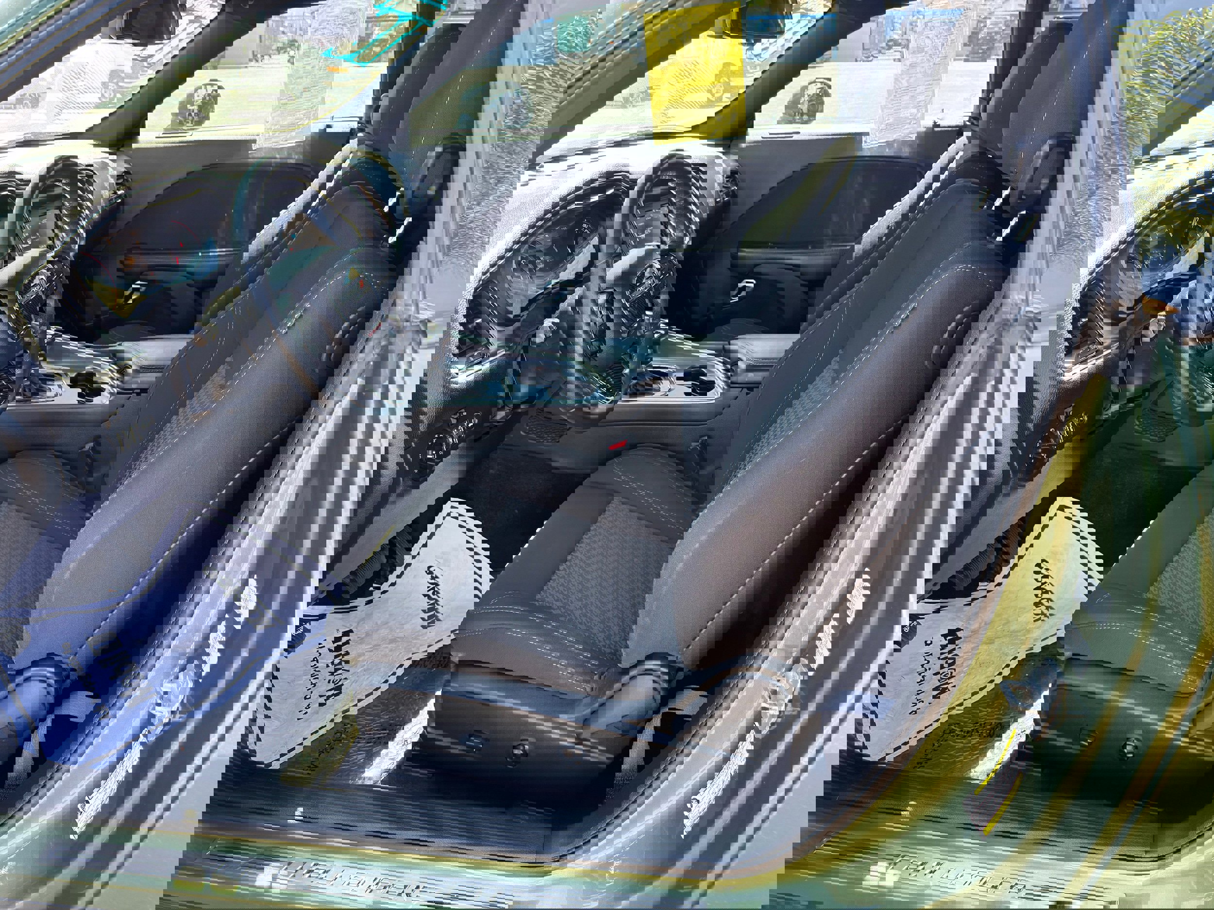 Used 2018 Dodge Challenger SXT w/ Blacktop Package image 15