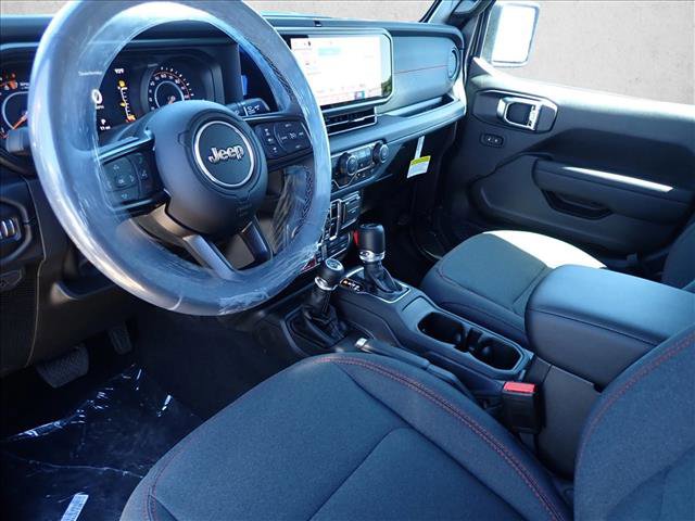 New 2025 Jeep Gladiator Rubicon w/ Safety Group AWD/4WD image 9