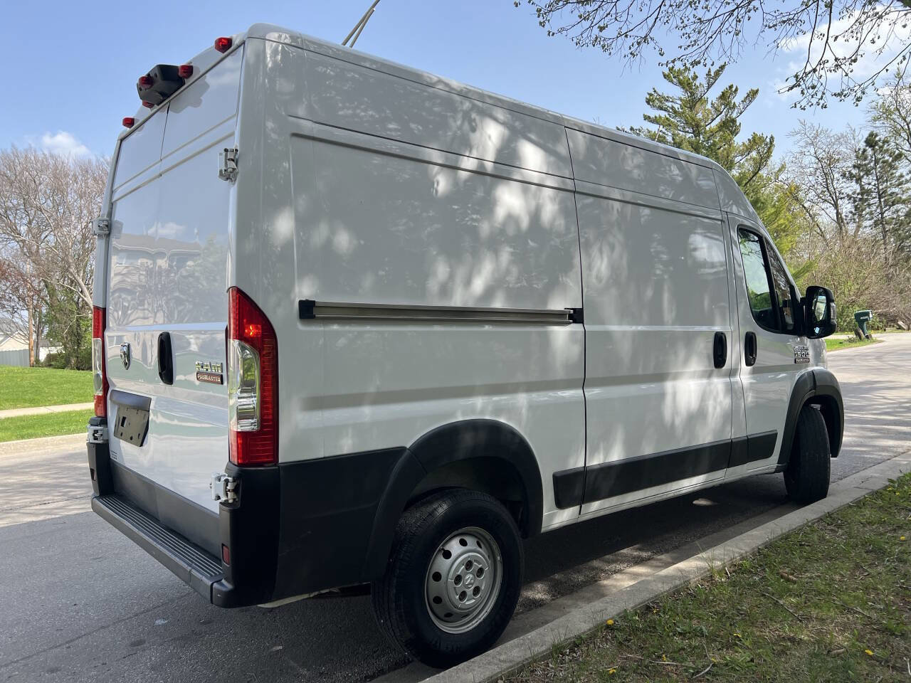 Used 2017 RAM ProMaster 1500 FWD image 6