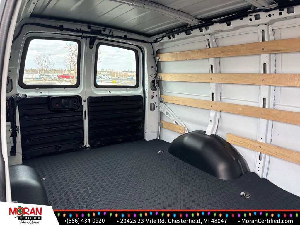 Used 2024 Chevrolet Express 2500 Work Van w/ Driver Convenience Package image 22