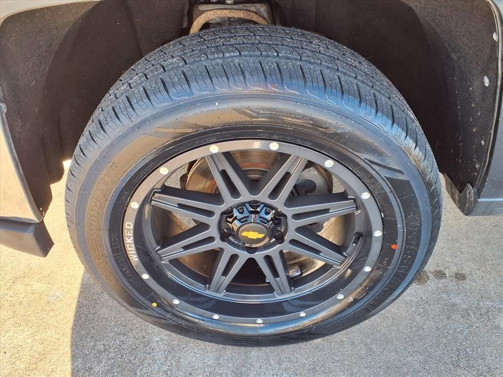 Used 2018 Chevrolet Silverado 1500 LT image 17
