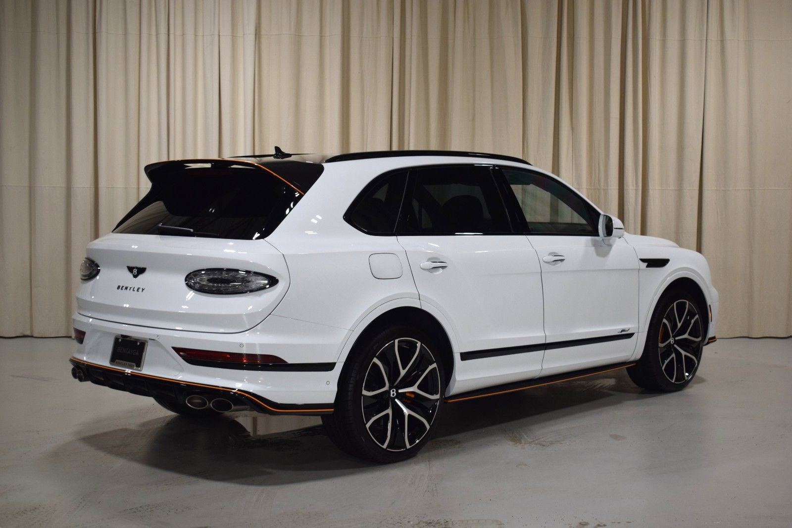 New 2026 Bentley Bentayga Speed AWD/4WD image 3