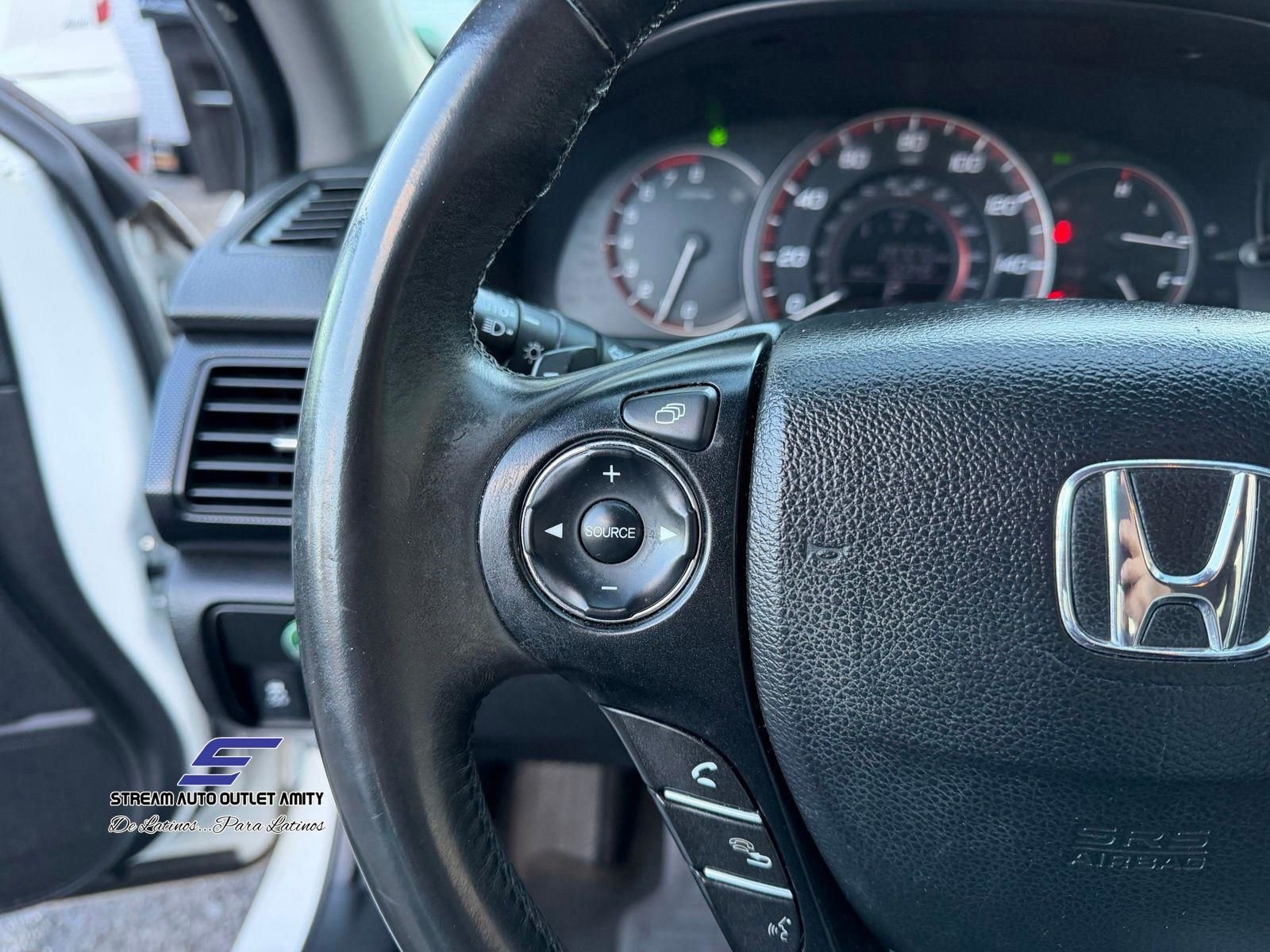 Used 2015 Honda Accord Sport image 31