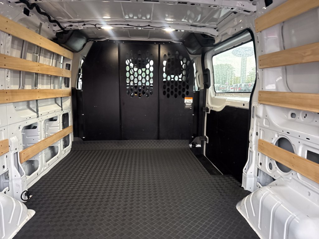 Used 2025 Ford Transit 250 Low Roof w/ Exterior Upgrade Package RWD image 16