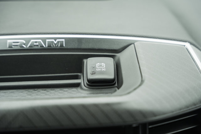 New 2026 RAM 1500 Express AWD/4WD image 37