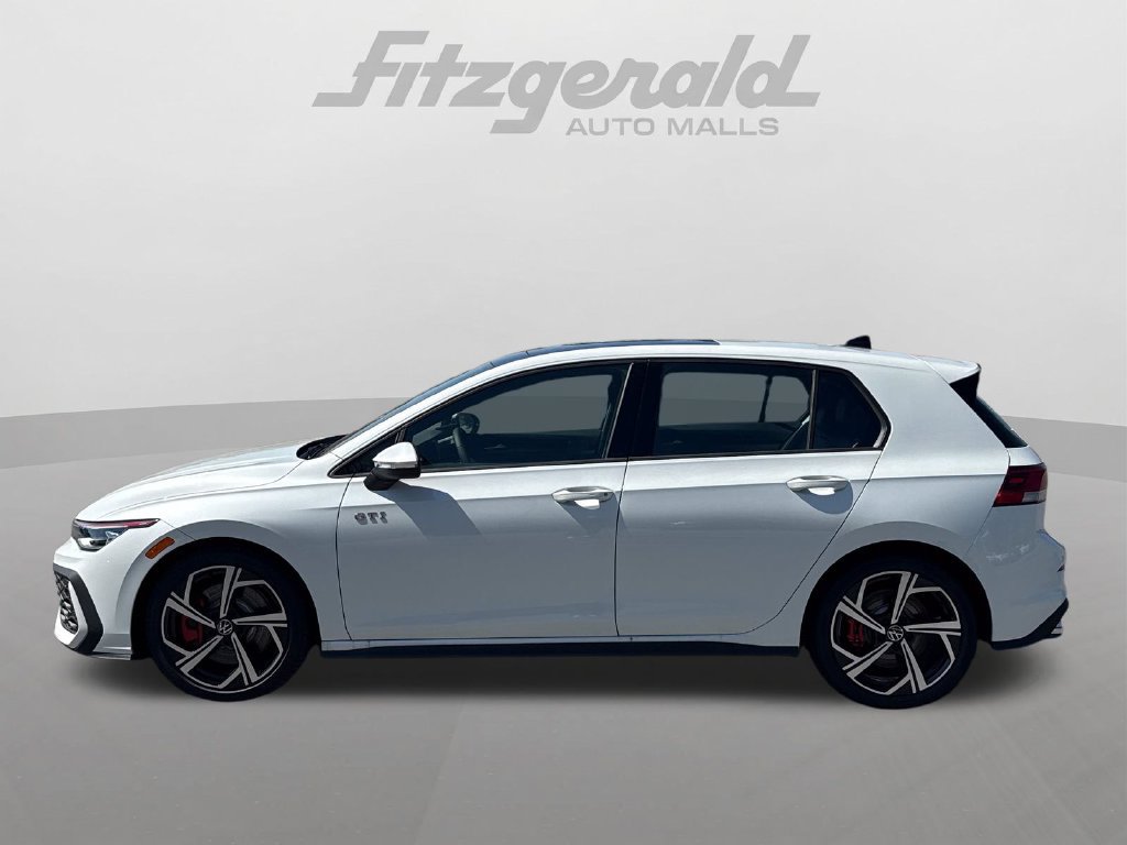 New 2026 Volkswagen GTI SE FWD image 4